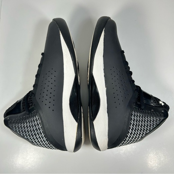 Under Armour Micro G Torch Black White Basketball Shoes Sneakers; Women’s Sz 7.5 - Picture 9 of 15